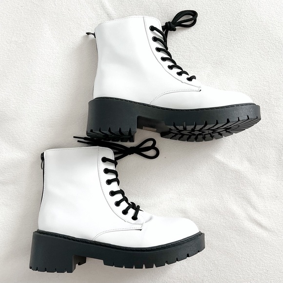 NIB Shein White Combat Boots - Picture 4 of 9